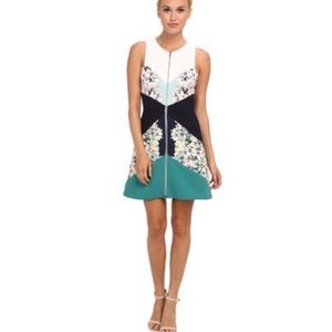 BCBG ALAINA FLORAL ZIP DRESS